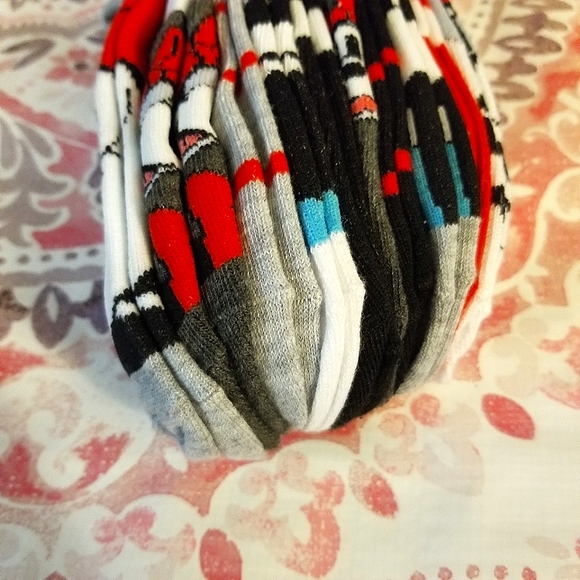 10 Pairs Disney Minnie Mouse Ankle No Show Socks Women's Shoe Size 4-10 Grey Red - Picture 6 of 7